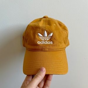 Adidas women’s fit baseball hat